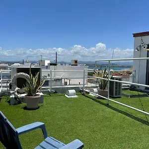 Apartment Bi-level Rooftop Terrace Ac Wifi 51 Calle Cristo, San Juan